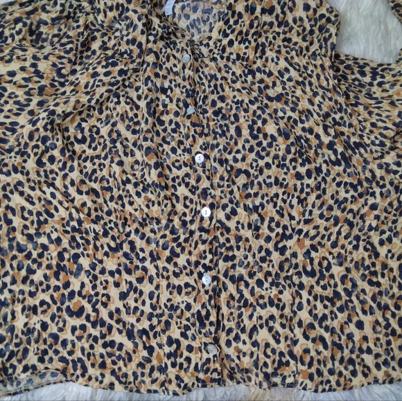 Zara Trf Collection Leopard Print Button Down Blouse Size XL - Picture 8 of 12